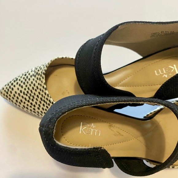 Elegant Black and White Women's Heels - Picture 4 of 5